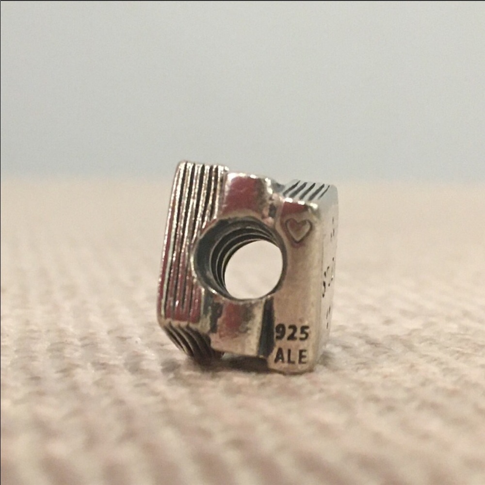 PANDORA Textbooks Study Charm - Picture 6 of 8